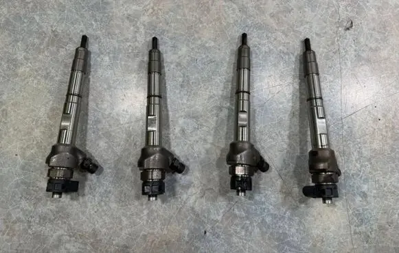 Volkswagen Beetle A5 Fuel injector 04L130277AC