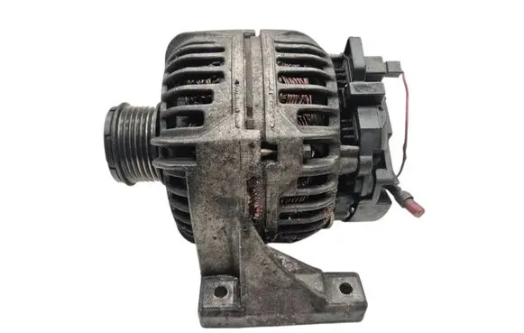 Volvo XC70 Generator/alternator 8622786