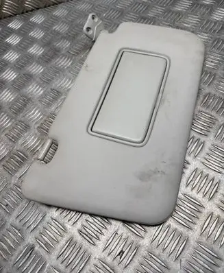 Nissan X-Trail T32 Sun visor 