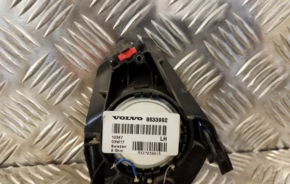 Volvo V70 Panel speaker 8633992