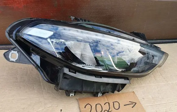 Fiat Tipo Headlight/headlamp 01075084800013 01075099900010