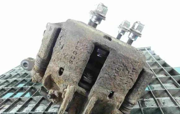 Mitsubishi Carisma Front brake caliper IMPRK1225107