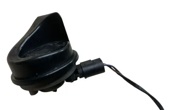 BMW 5 F10 F11 Horn signal 7073881157