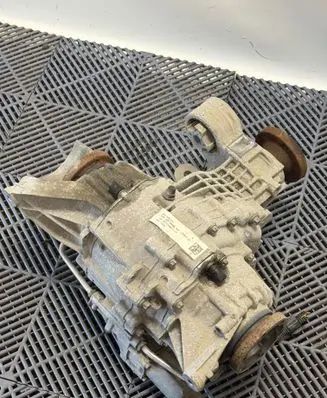 Audi A4 S4 B9 Rear differential 0D3500043 2990050005 29900500096
