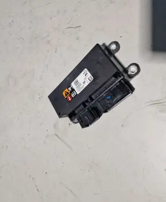 Buick Encore I Airbag control unit/module 13590215