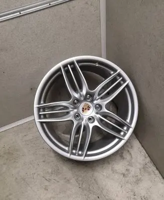 Porsche 911 991 R20 alloy rim 99136216633