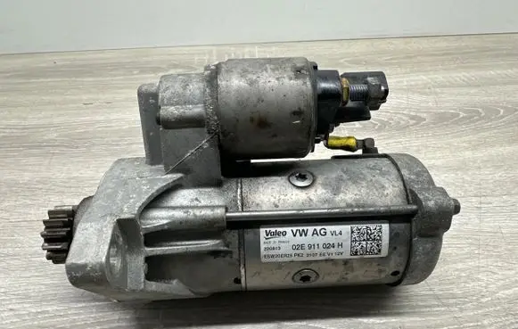 Volkswagen PASSAT CC Starter motor 02E911024H ESW20ER25 220813