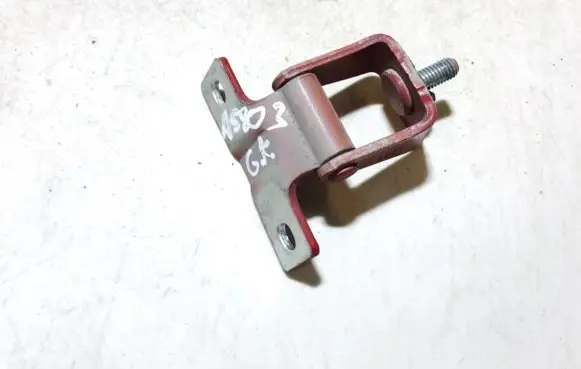 Mitsubishi Colt Tailgate/trunk/boot hinge