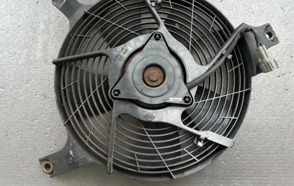 Nissan Patrol Y61 Electric radiator cooling fan 21481VB000