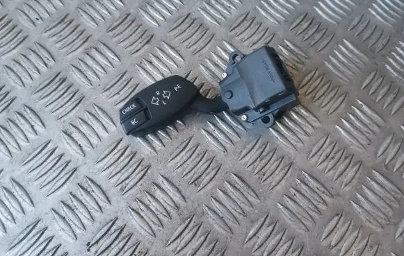 BMW 5 E60 E61 Indicator stalk 6924103 01106720