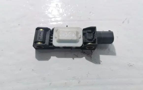 Chrysler 300 - 300C Airbag deployment crash/impact sensor 1595302191