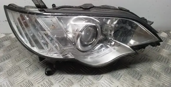 Subaru Outback Headlight/headlamp