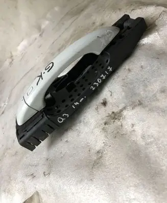 Audi Q3 8U Rear door exterior handle 8t0837167a