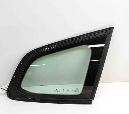 BMW iX1 Rear side window 9451574