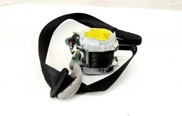 Hyundai i40 Front seatbelt 888103Z000 888203Z000