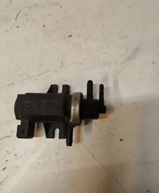 Skoda Octavia Mk1 (1U) Turbo solenoid valve 1H0906627 72190320 98T219