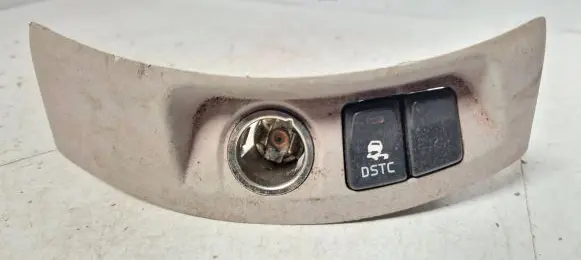 Volvo V50 Cigarette lighter 8686026