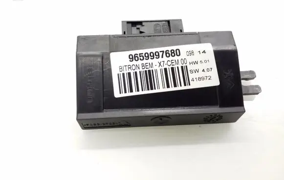Citroen C4 II Picasso Door control unit/module 9659997680