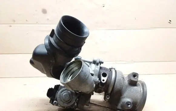 Volkswagen Polo V 6R Turbo 04E145713Q
