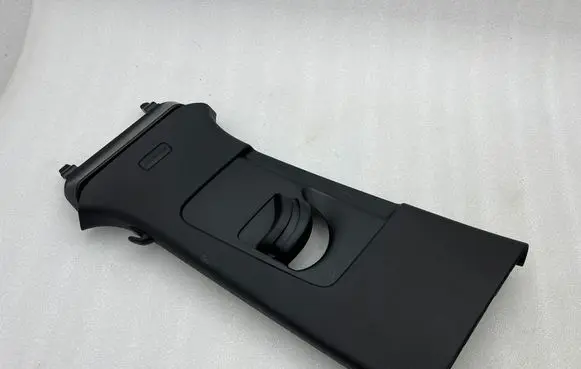 Audi Q2 - (B) pillar trim (top) 81A867243
