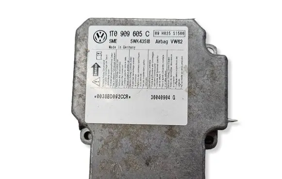 Volkswagen Touran I Airbag control unit/module 1T0909605C