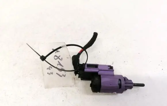 Volkswagen Transporter - Caravelle T5 Brake pedal sensor switch 1J0945511E 19322011 1J0945511E19322011
