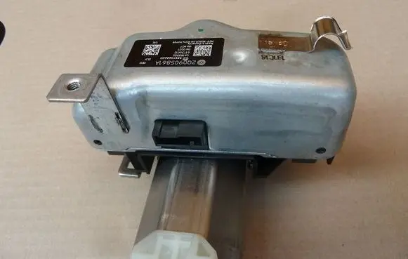 Audi A3 S3 8P Steering wheel axle 5Q2419502AHT