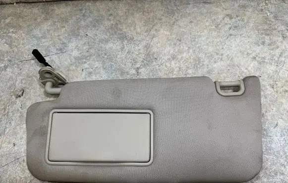 Subaru Outback (BS) Sun visor