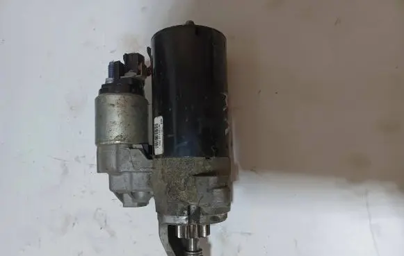 Audi A7 S7 4G Starter motor 06E911021D