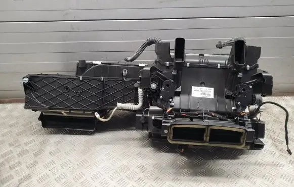 Mercedes-Benz CL C216 Interior heater climate box assembly 2218345660
