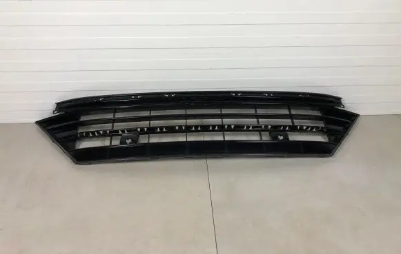 Volkswagen Tiguan Front bumper lower grill 5NA853677 5NA853677K 5NA853677H