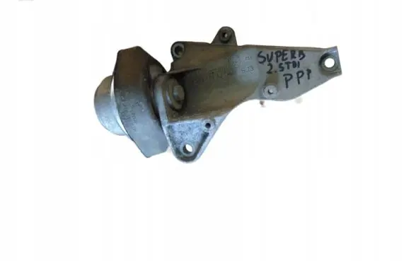 Skoda Superb B5 (3U) Gearbox mounting bracket 8D0399114AJ