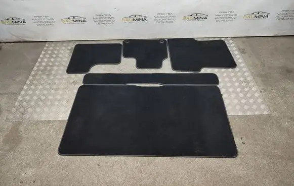 Peugeot Traveller Car floor mat set 