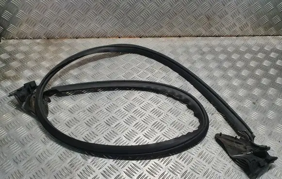 Mazda MX-5 ND Sunroof sealing rubber PU9805