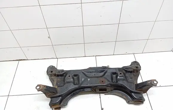 Toyota Yaris Front subframe