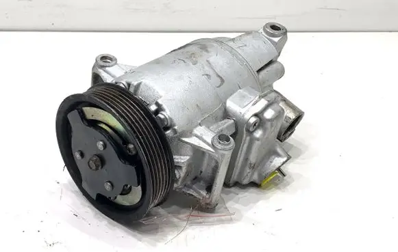 Skoda Fabia Mk3 (NJ) Air conditioning (A/C) compressor (pump) 6571808