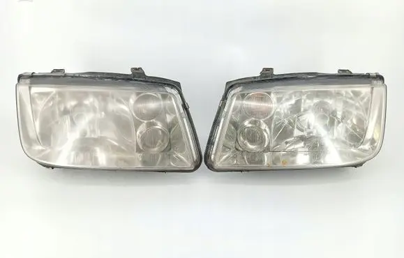 Volkswagen Bora Headlights/headlamps set 96359800R