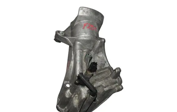 Dodge RAM Oil filter mounting bracket 31212058G
