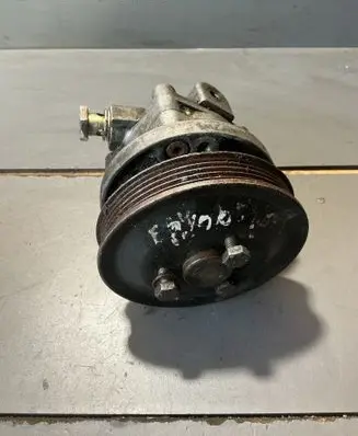 BMW 3 E36 Power steering pump 1141039 7681955231 5814834