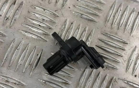 Maserati Ghibli Camshaft position sensor 0232103076