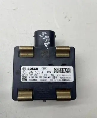 Volkswagen PASSAT B8 Distronic sensor radar 3Q0907561A 3QF907572 0203301599