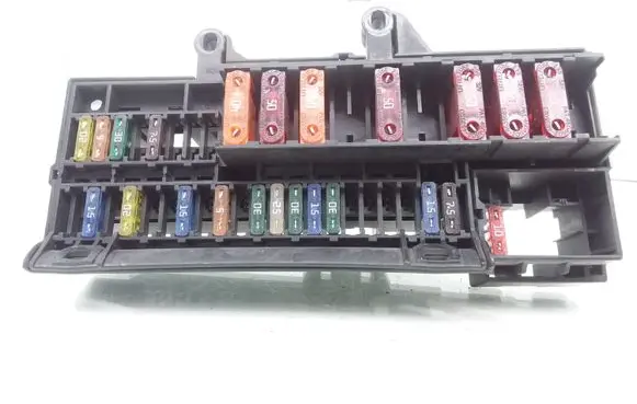 BMW 7 E65 E66 Fuse module 6900582