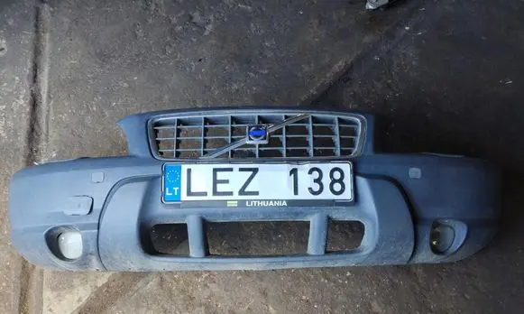 Volvo XC70 Front bumper 9484023