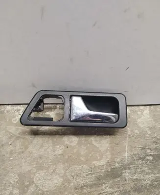 Mercedes-Benz C W202 Front door interior handle 2017660164
