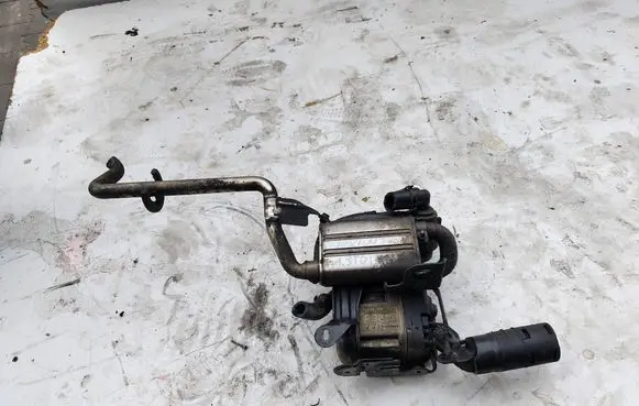 Volkswagen Touran I Auxiliary pre-heater (Webasto) 1K0815065AG