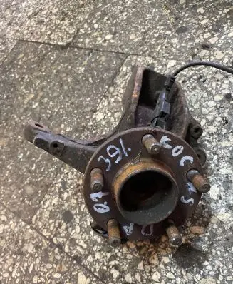 Ford Focus Front wheel hub