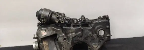 Volkswagen Golf V Timing chain cover 03C109211N