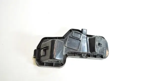 Audi A6 S6 C5 4B Headlight/headlamp dust cover 301411102R