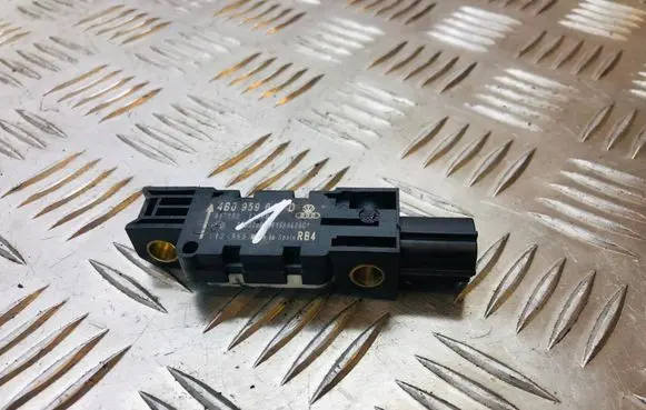Audi A3 S3 A3 Sportback 8P Airbag deployment crash/impact sensor 4B0959643D