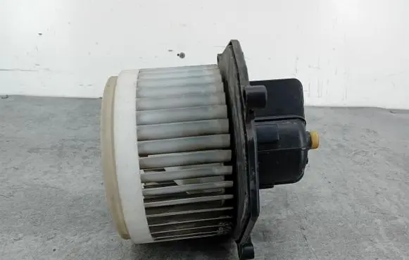 Citroen Berlingo Heater fan/blower 181428100